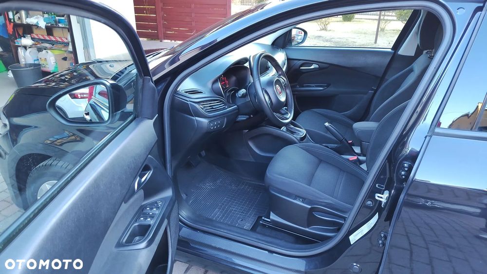 Fiat Tipo 1.6 MultiJet DCT Lounge - 9