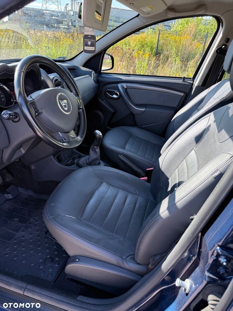 Dacia Duster 1.6 SCe Laureate S&S - 7