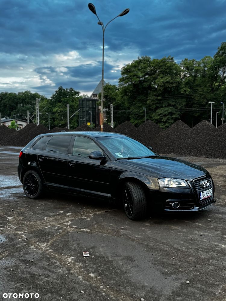 Audi A3 Sportback 2.0 TDI DPF Attraction - 3