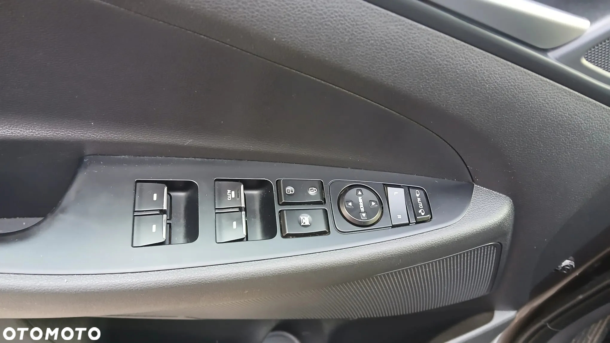 Hyundai Tucson 1.6 Turbo 4WD DCT Advantage - 14