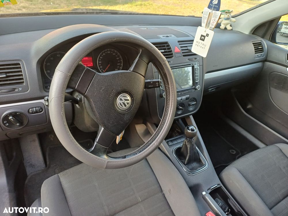 Volkswagen Golf 1.6 Tour - 4