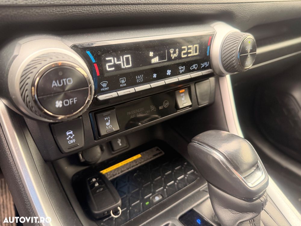 Toyota RAV4 2.5 VVT-iE 4x4 Luxury - 9