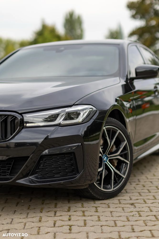 BMW Seria 5 - 32