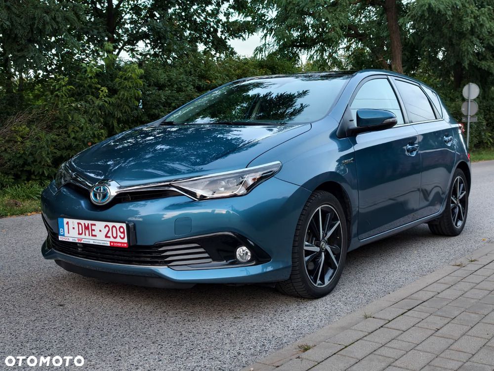 Toyota Auris 1.8 HSD Prestige - 2