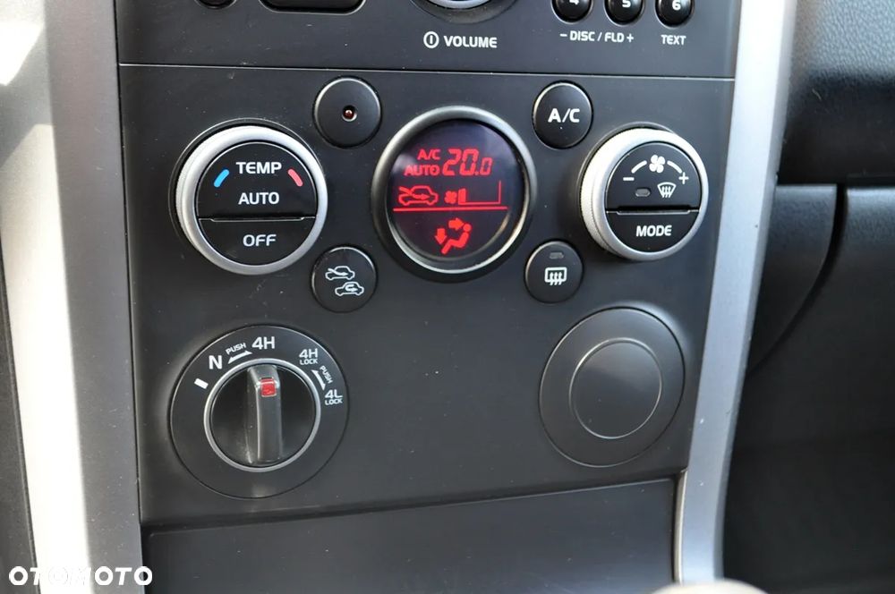 Suzuki Grand Vitara 2.0 Comfort - 20