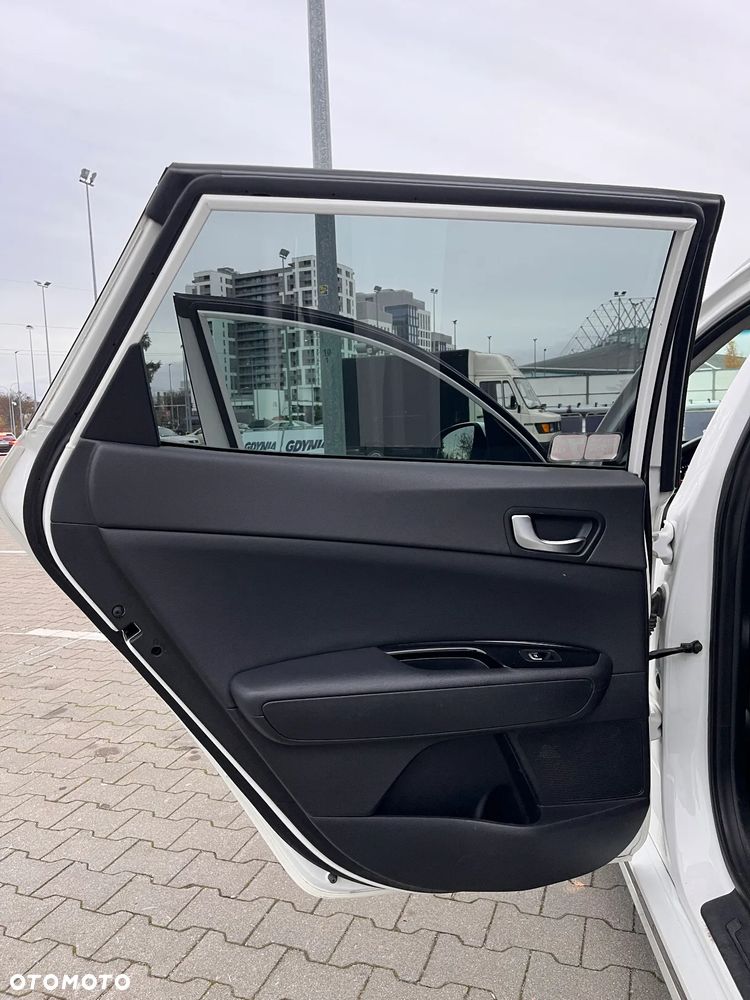 Kia Optima 1.7 CRDI GT Line DCT - 25