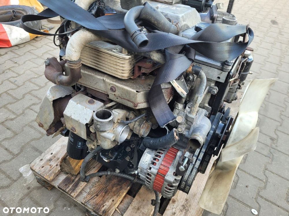 MITSUBISHI PAJERO 4 IV SILNIK 3.2 DI-D 4M41 - 2