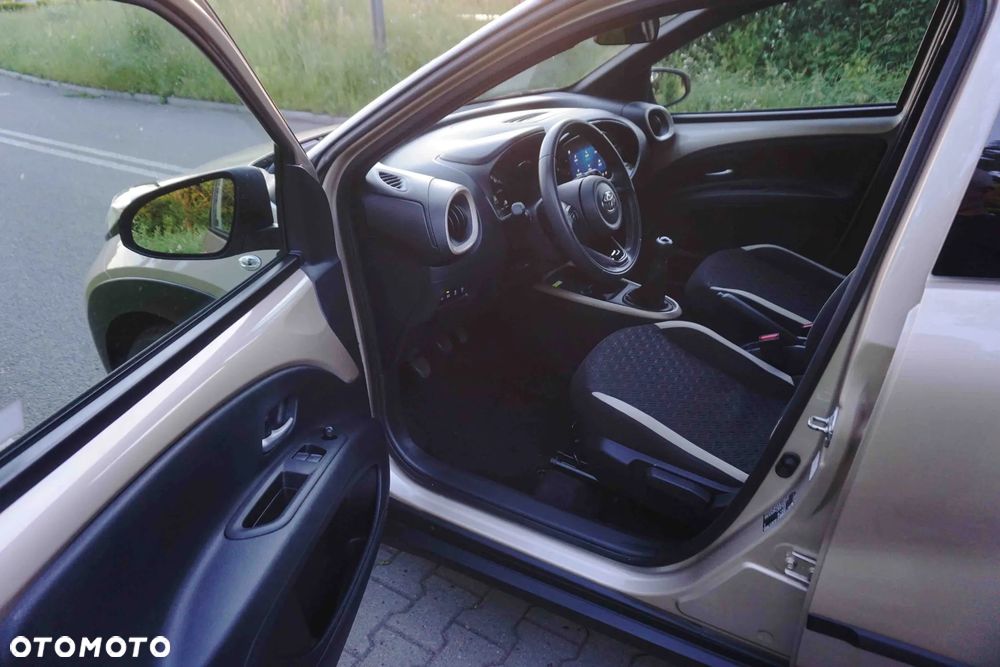 Toyota Aygo X 1.0 VVT-i Executive - 20