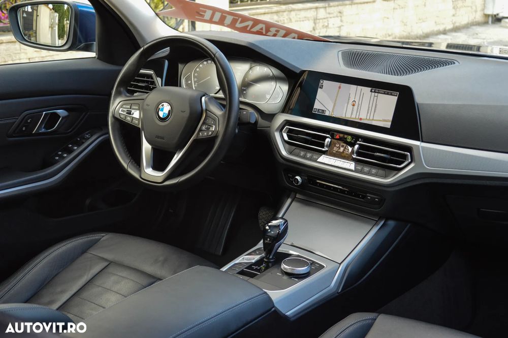 BMW Seria 3 320i Aut. Luxury Line - 4