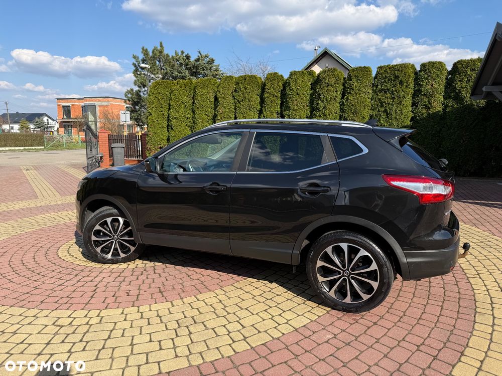 Nissan Qashqai 1.6 dCi DPF tekna - 8