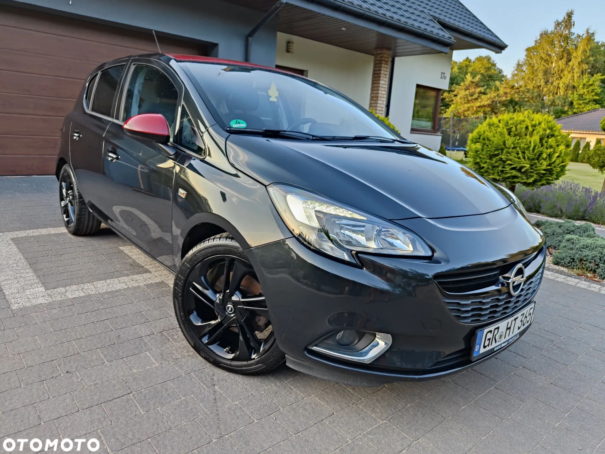 Opel Corsa 1.4 16V Sport - 1