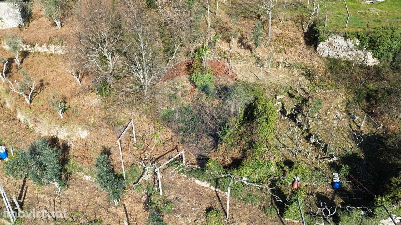 Moradia T2 para venda - Grande imagem: 2/8