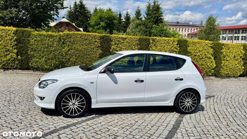 Hyundai i30 1.4 Intro Edition - 14