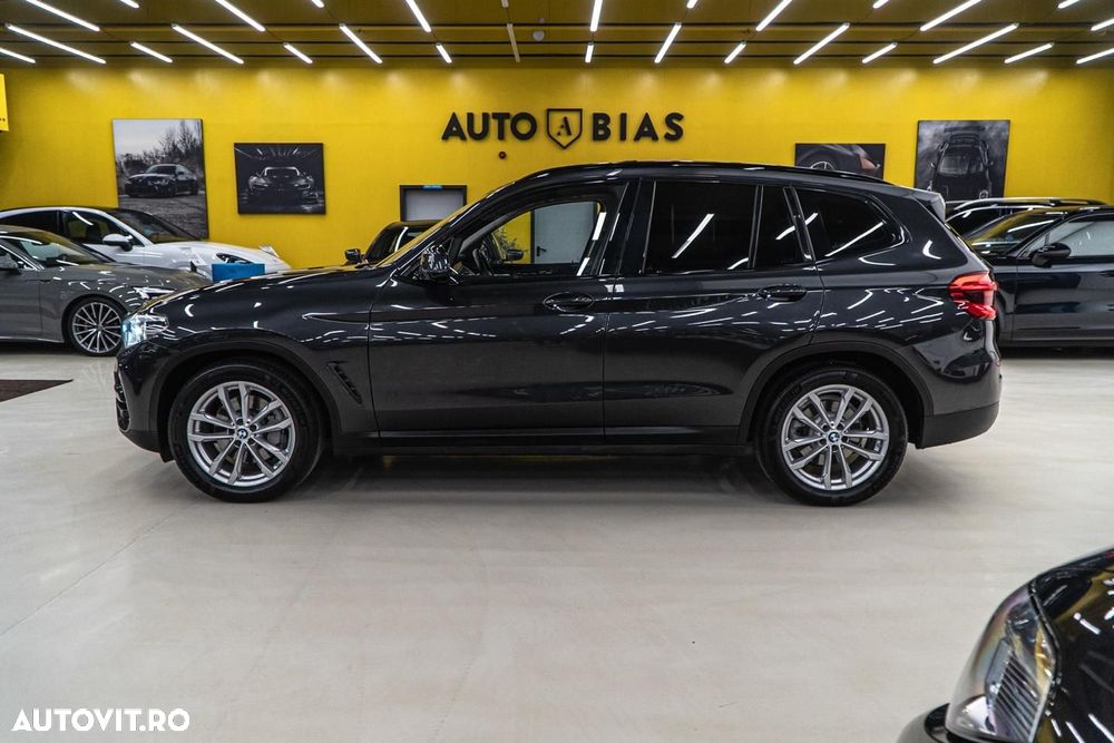 BMW X3 xDrive30i AT Luxury Line - 19