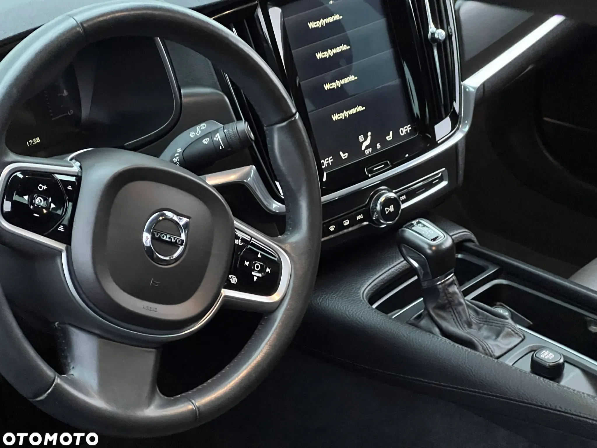 Volvo V90 - 23