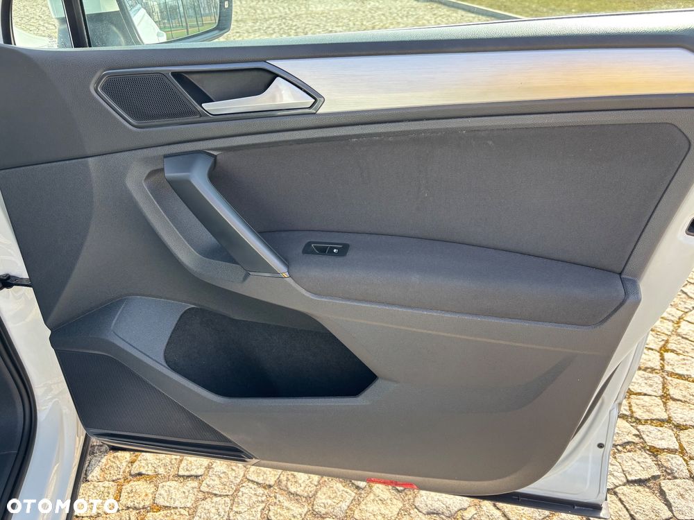 Volkswagen Tiguan 2.0 TDI SCR (BlueMotion Technology) DSG Comfortline - 24