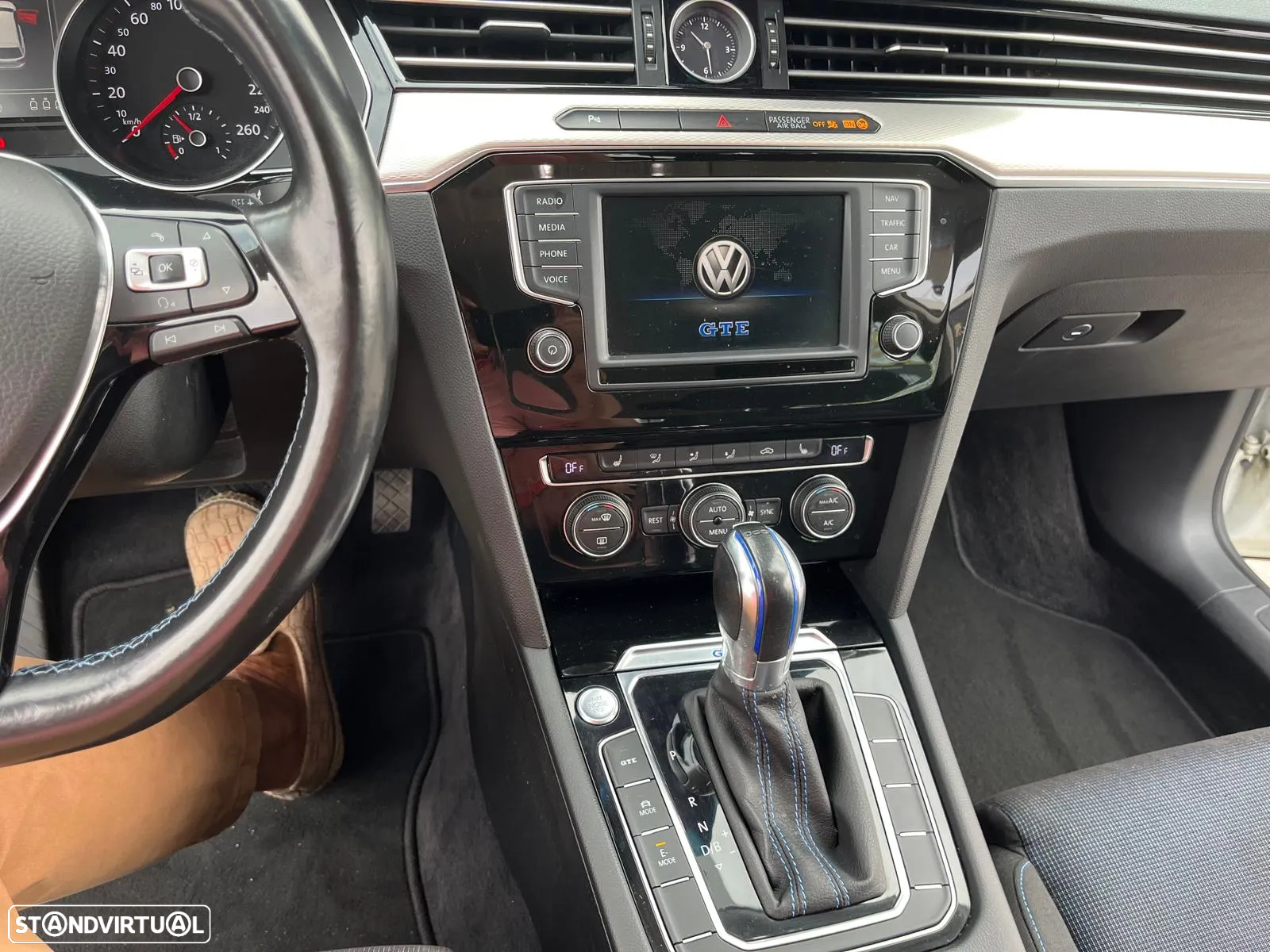 VW Passat 1.4 TSI Plug-In-Hybrid DSG GTE - 14
