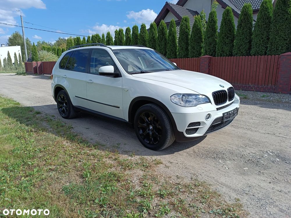BMW X5 xDrive35i Edition Exclusive - 11