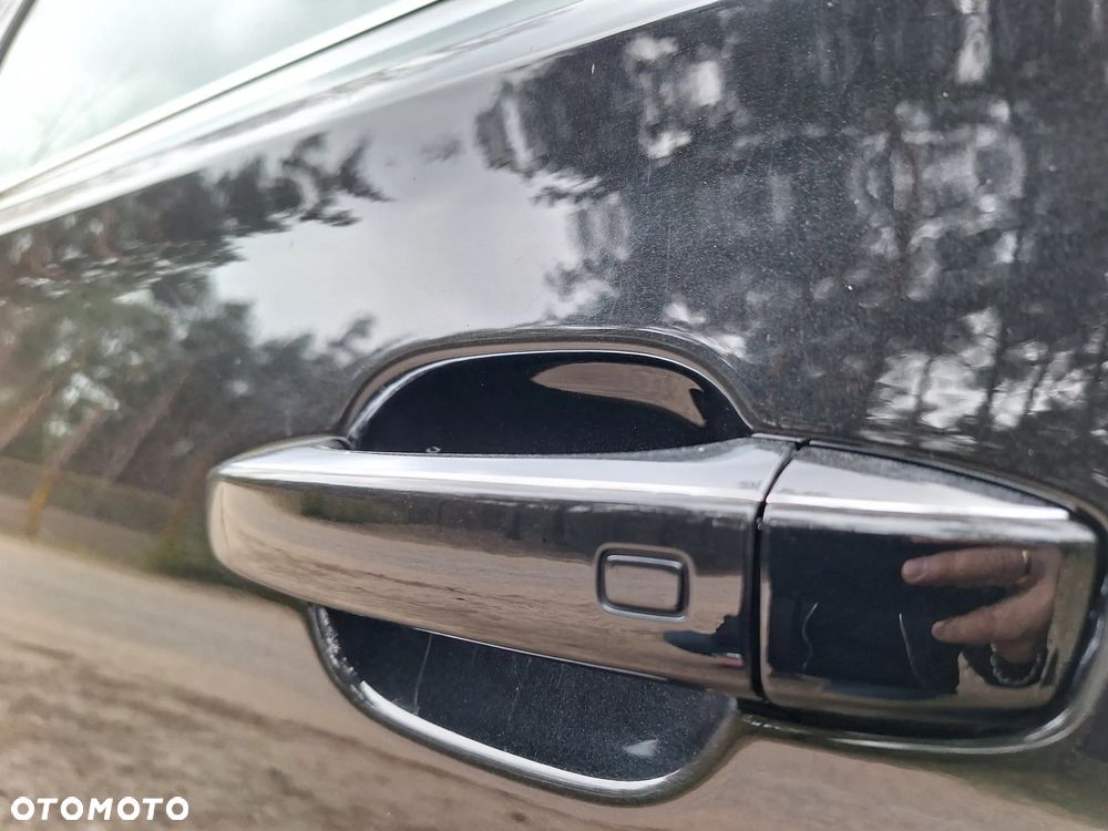 Audi A8 4.0 TFSI L Quattro - 31