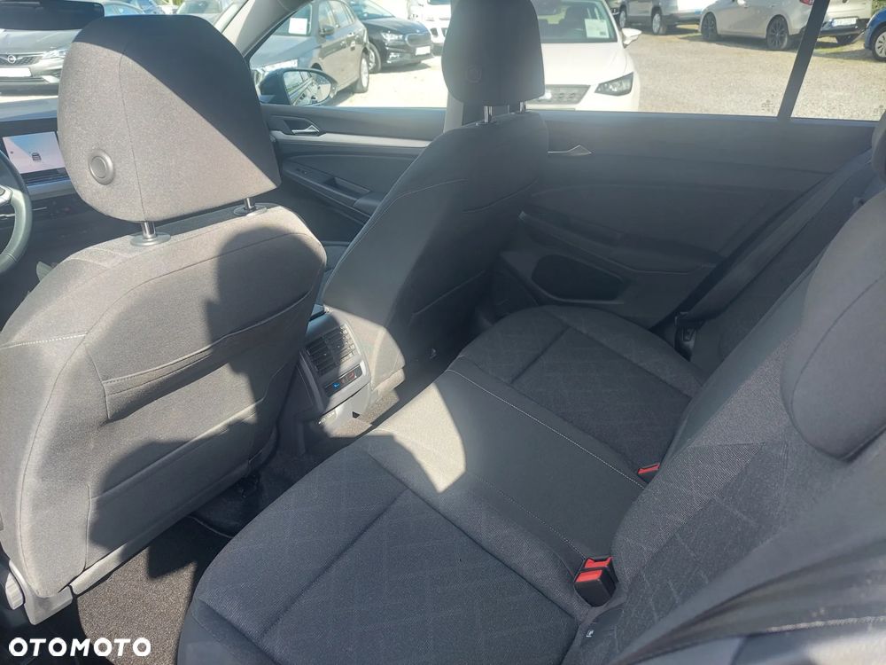 Volkswagen Golf 1.5 TSI Life Plus - 30