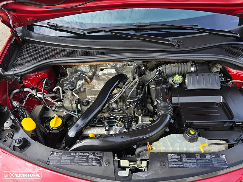 Renault Clio 1.2 TCE Dynamique S - 9