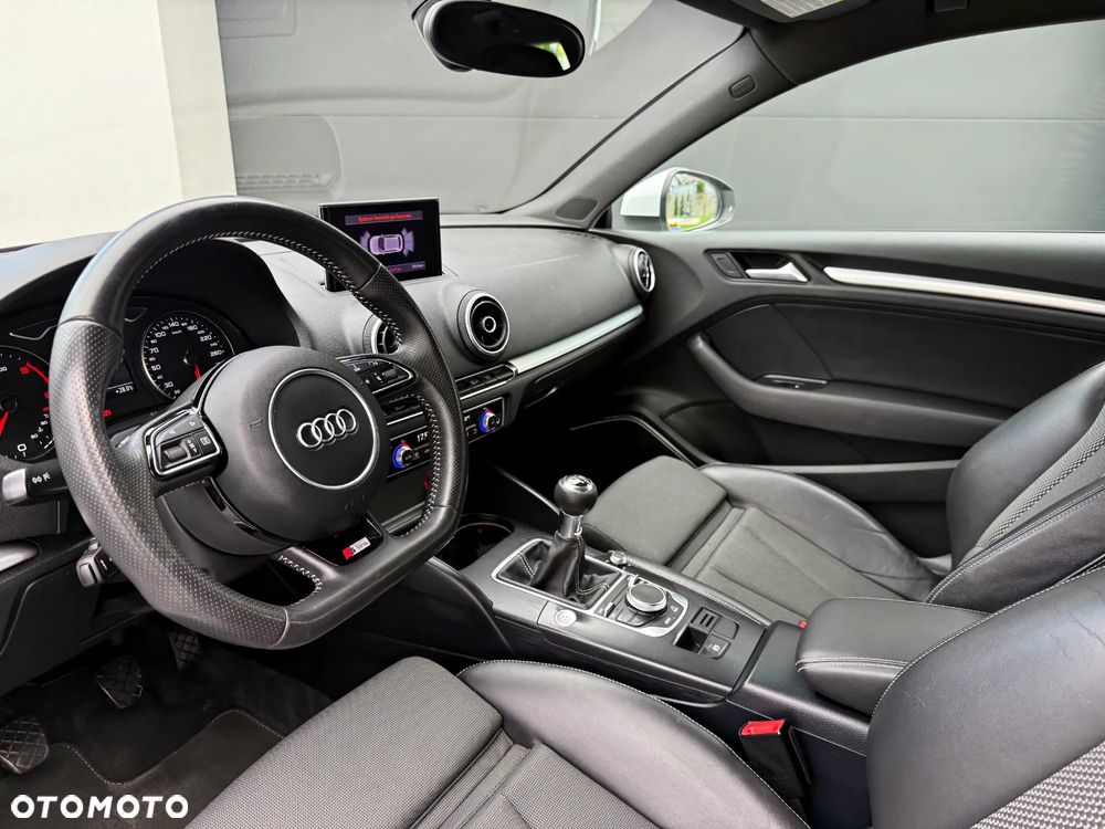 Audi A3 3-drzwiowe 2.0 TDI S line Sportpaket - 24