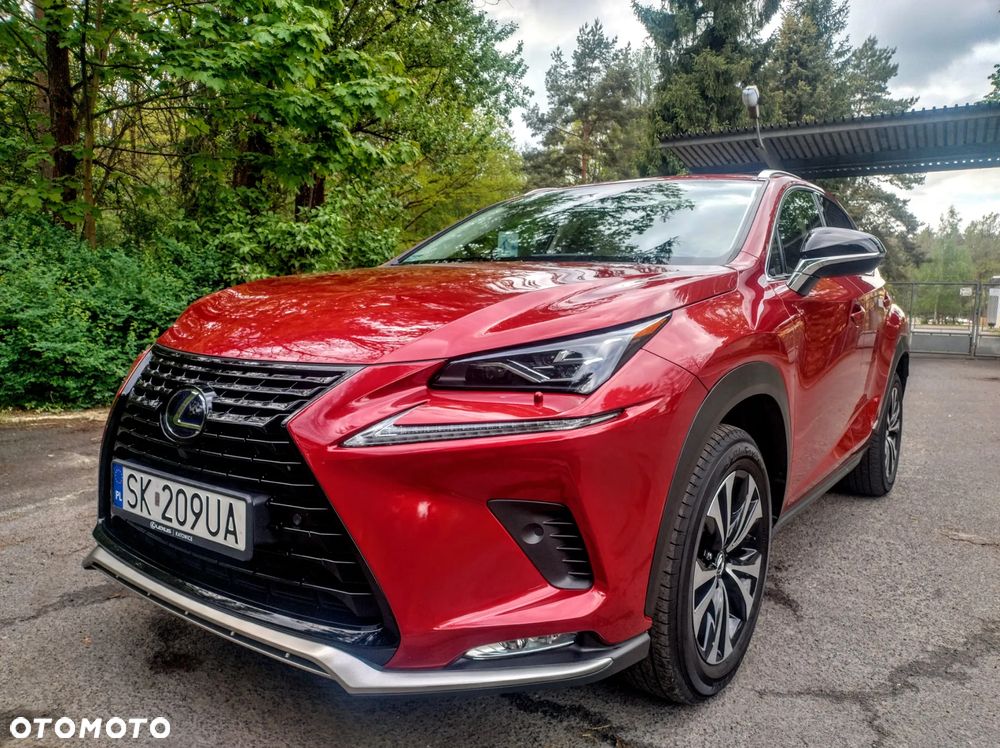 Lexus NX 300h F Impression AWD - 1