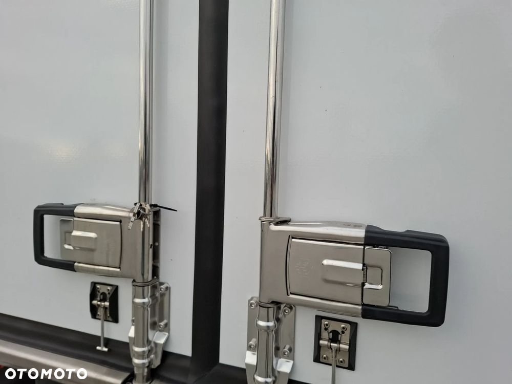 Iveco EKSTRA WERSJA,PREMIUM ZABUDOWA - 29