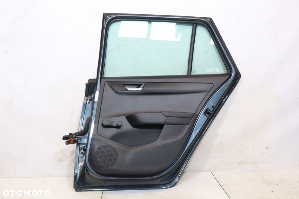 drzwi prawy tył - 2