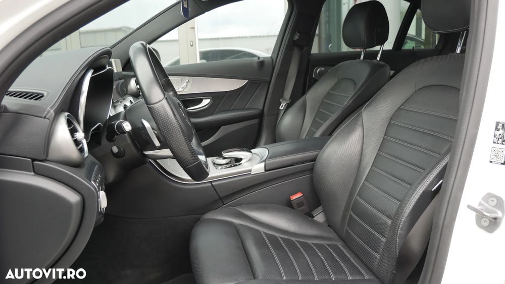 Mercedes-Benz C 300 d 4Matic 9G-TRONIC AMG Line - 15