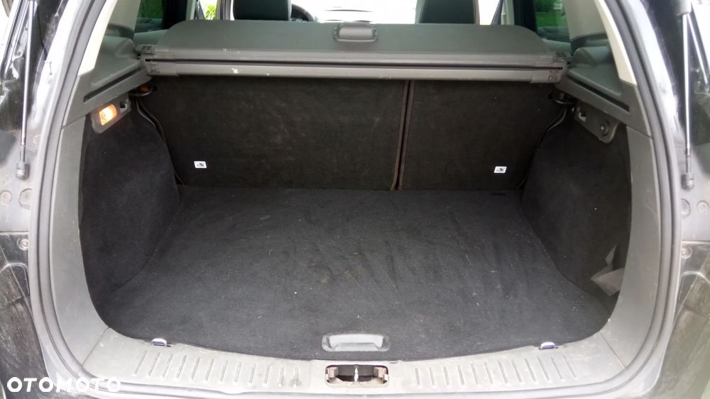 Ford Kuga 2.0 TDCi 4x4 Titanium - 22