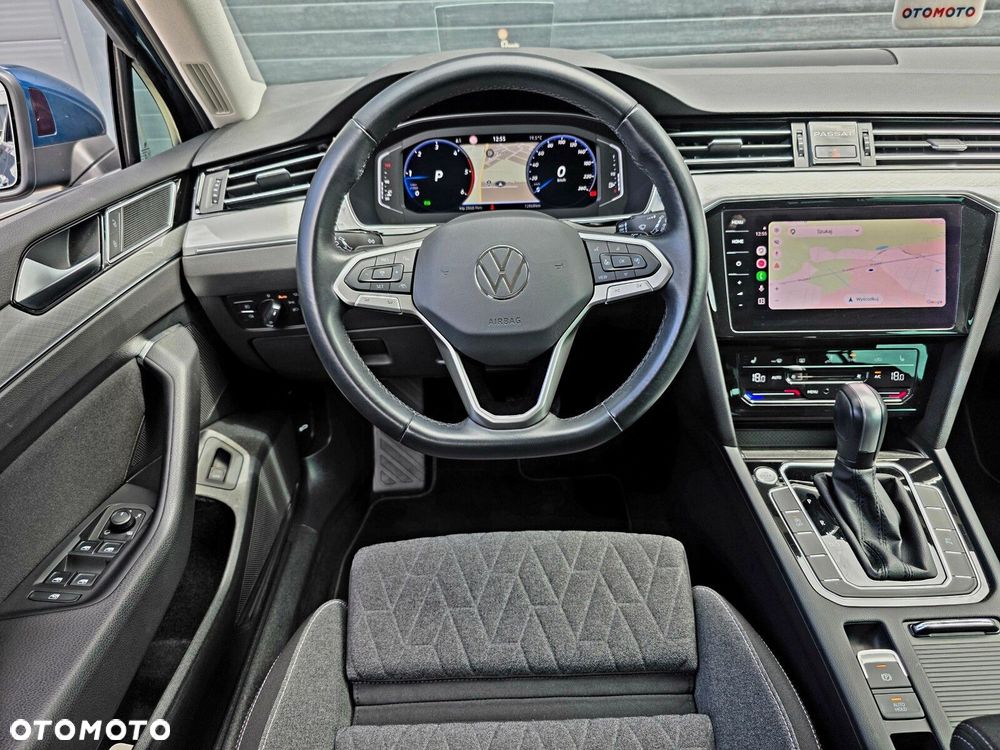 Volkswagen Passat Variant 2.0 TDI Business DSG - 32