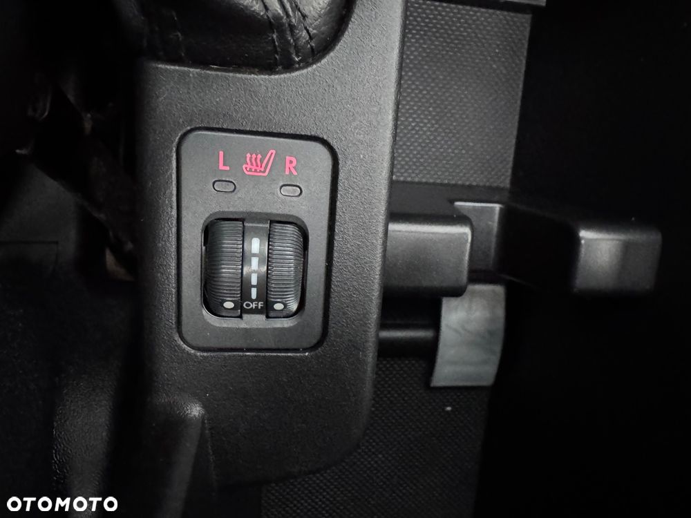 Subaru Forester 2.0D Exclusive - 25