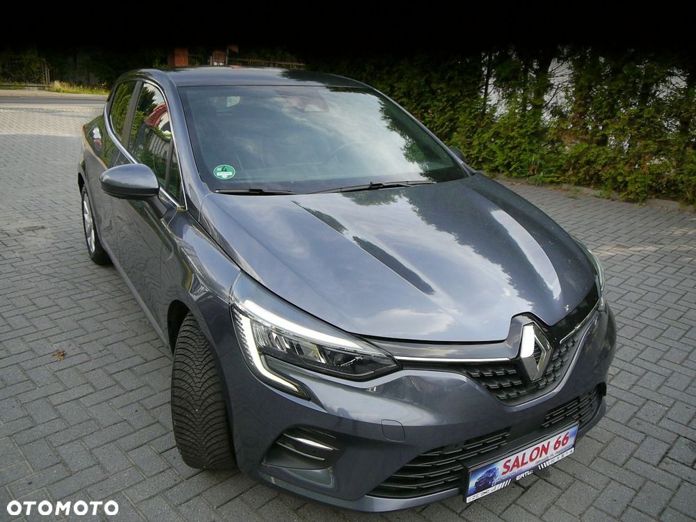 Renault Clio 1.6 E-TECH Full Hybrid 145 Evolution - 9