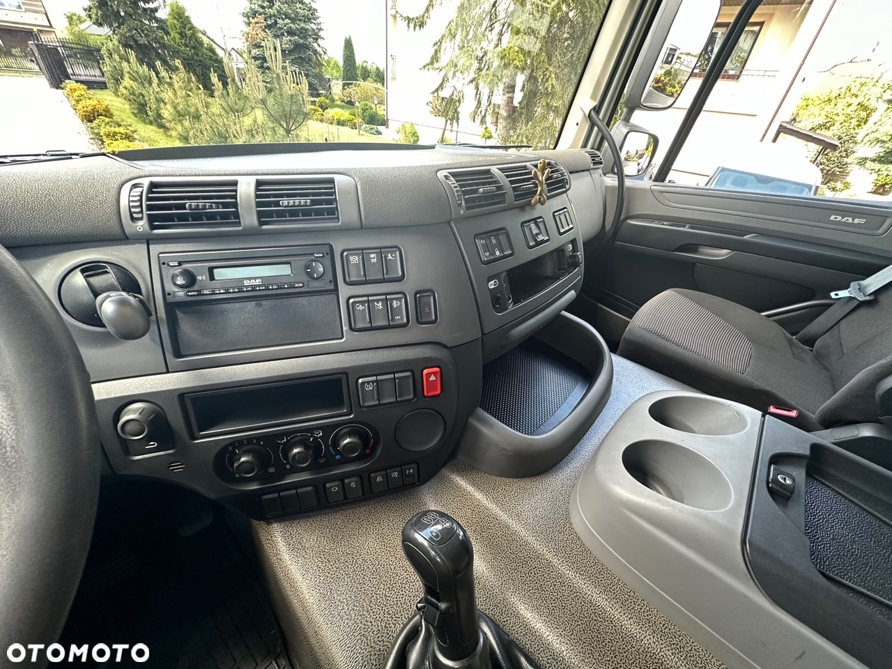 DAF CF 370 2017 r.  Chłodnia + Winda EURO 6 - 8