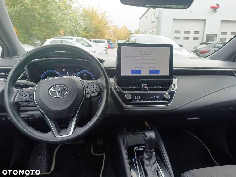 Toyota Corolla 1.8 Hybrid Style - 11