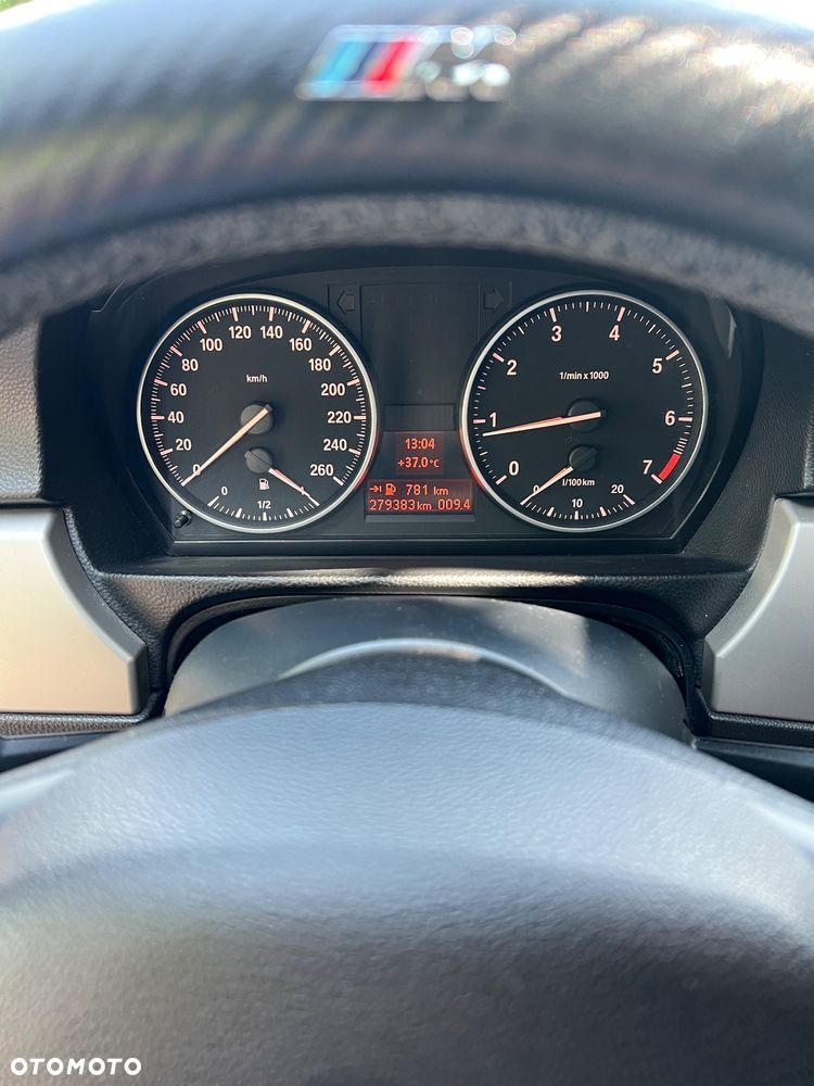 BMW Seria 3 318i - 5