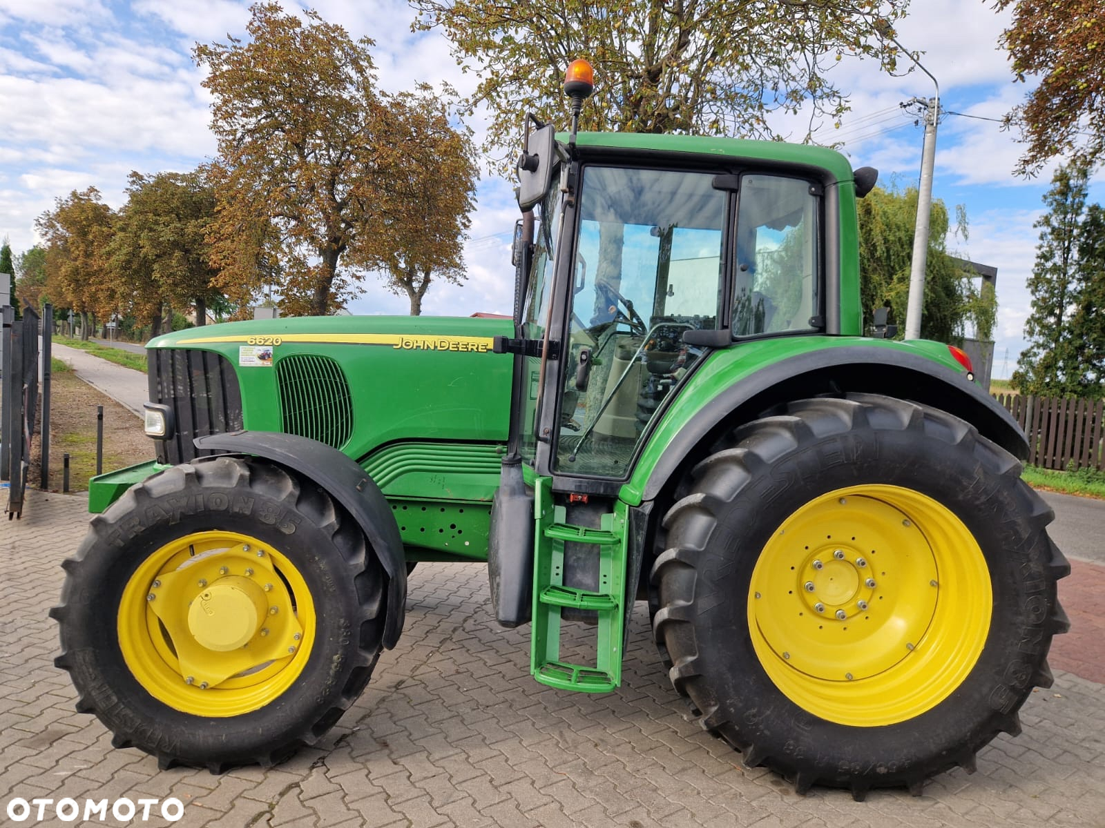 John Deere 6620 - 2