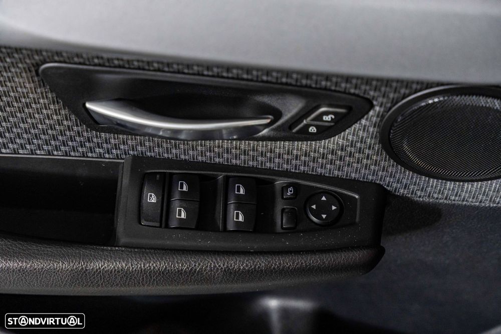 BMW 225xe Active Tourer Advantage - 20