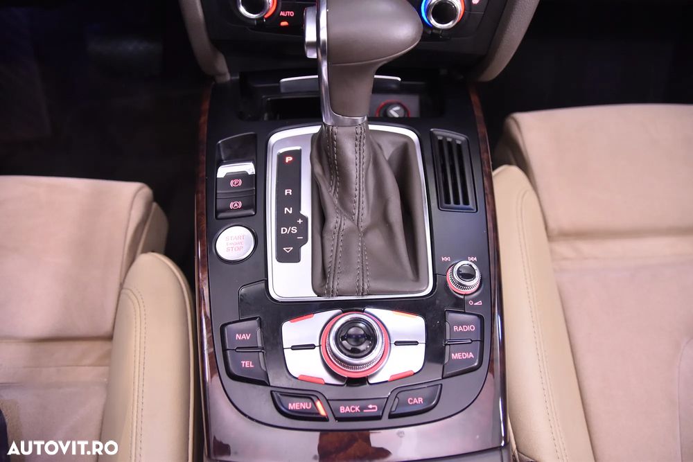 Audi A5 Cabrio 2.0 TFSI quattro Stronic - 25