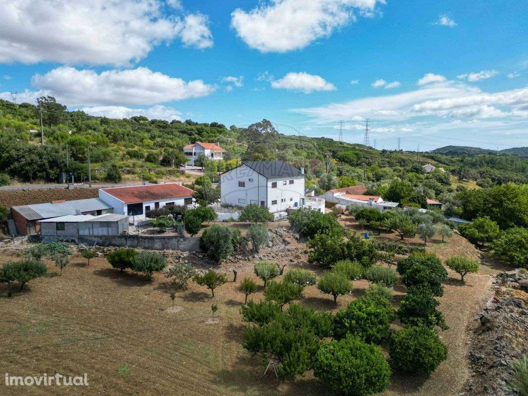 Moradia T5 para venda - Grande imagem: 3/50