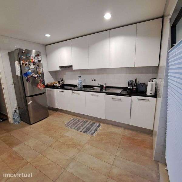 Apartamento T2 com 120m² em Alhandra – a apenas 20 min do Oriente - Grande imagem: 4/12