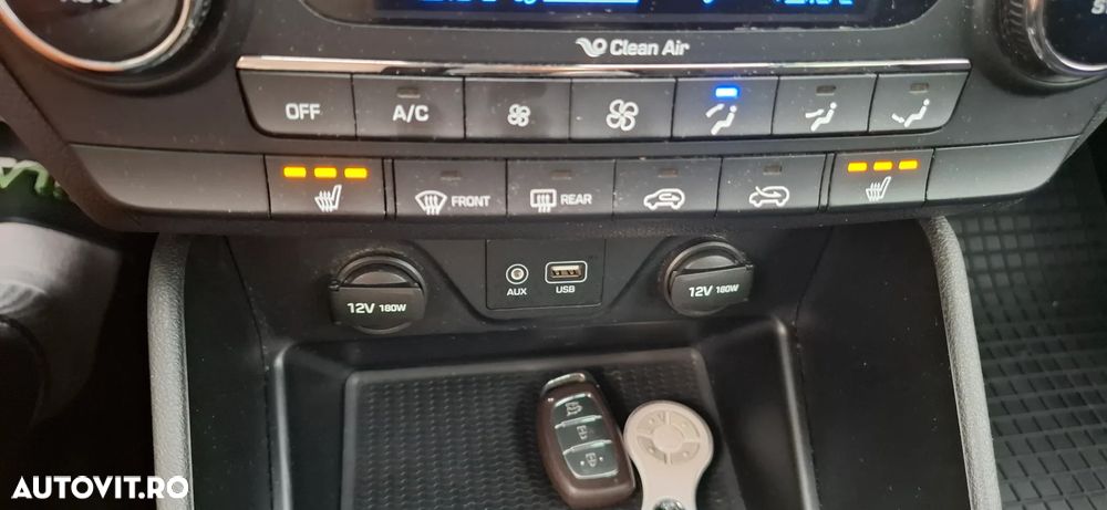 Hyundai Tucson blue 1.7 CRDi 2WD Intro Edition - 21