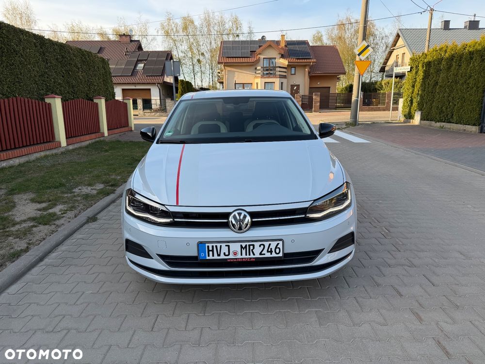 Volkswagen Polo - 11