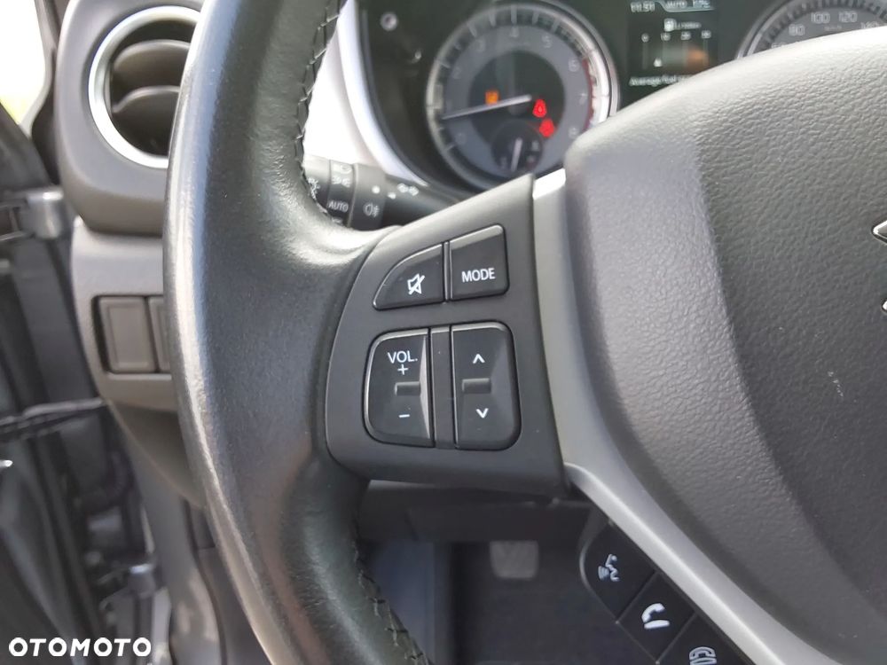 Suzuki Vitara 1.4 Boosterjet SHVS Premium 4WD - 20