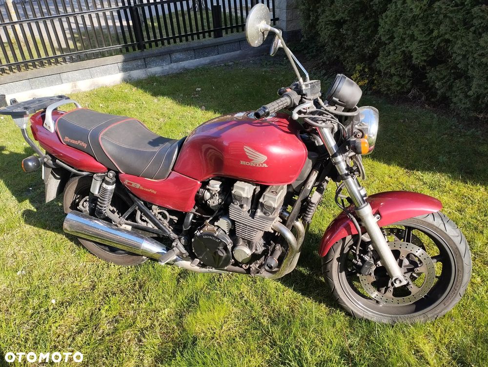 Honda CB - 4