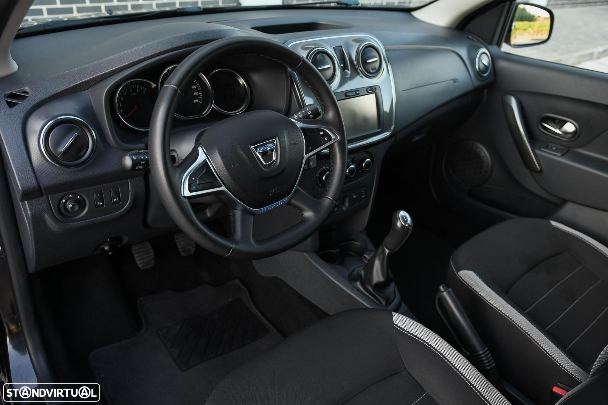 Dacia Sandero 0.9 TCe SL Stepway of Life - 26