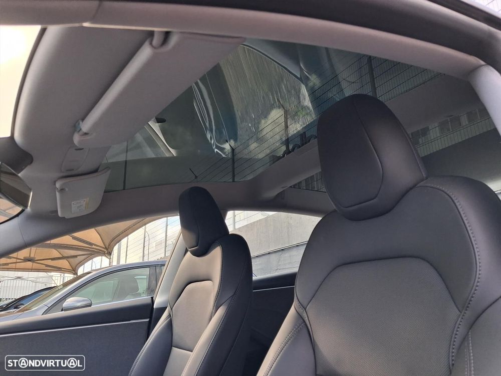 Tesla Model 3 Tração Traseira Standard - 11