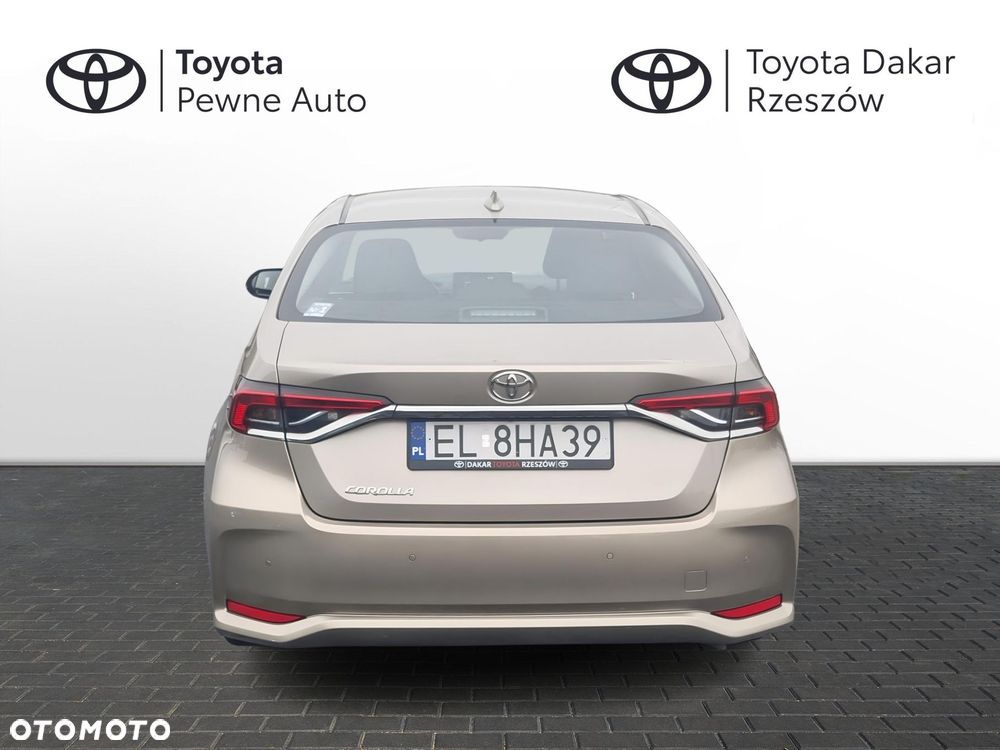 Toyota Corolla - 5