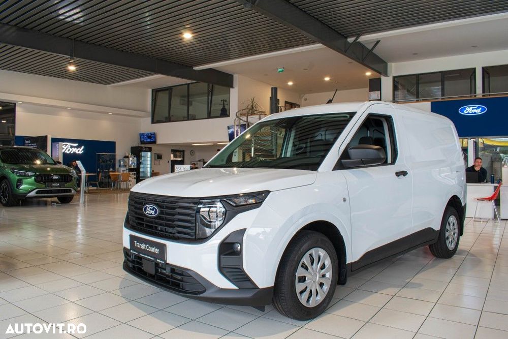 Ford Transit Courier - 2